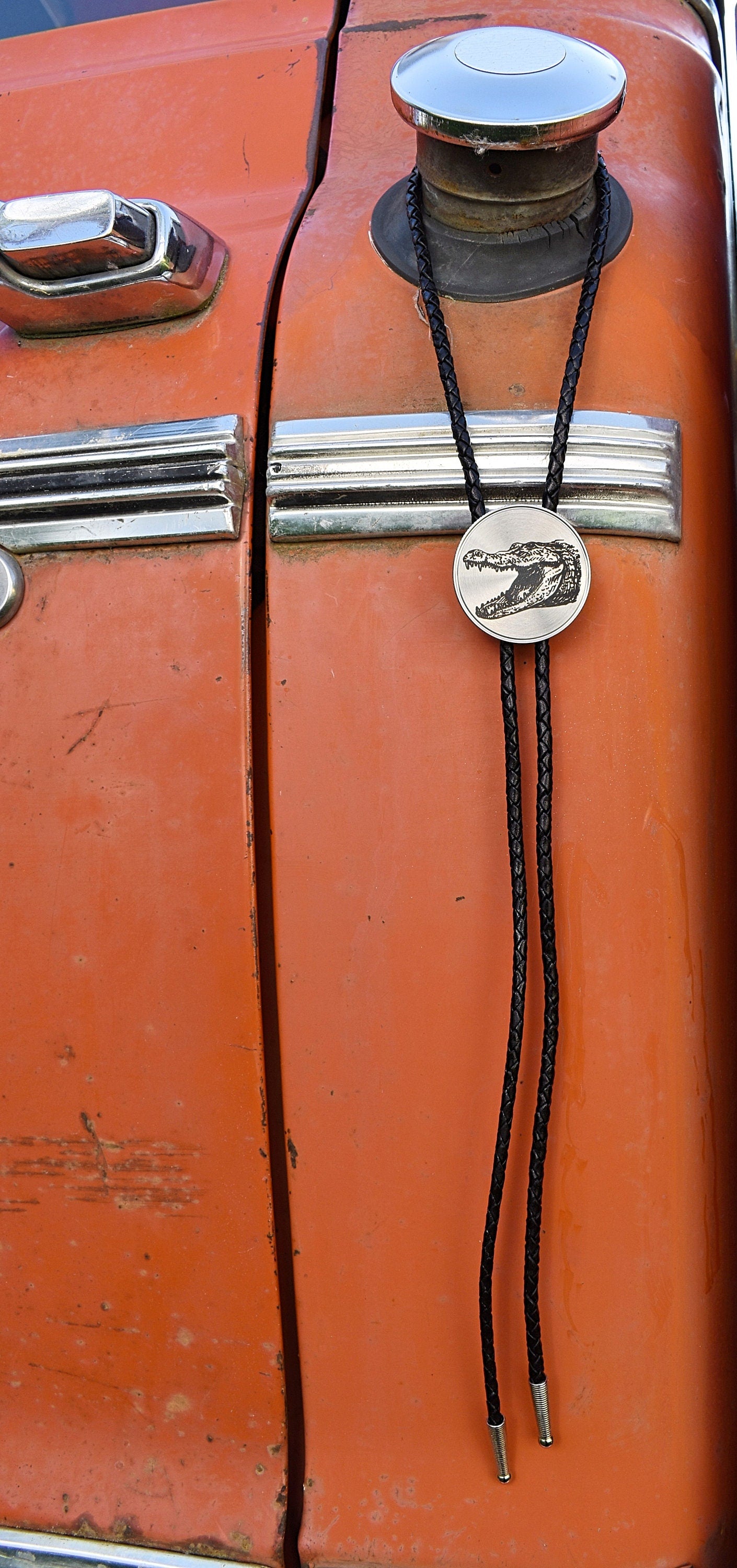 Alligator Bolo Tie