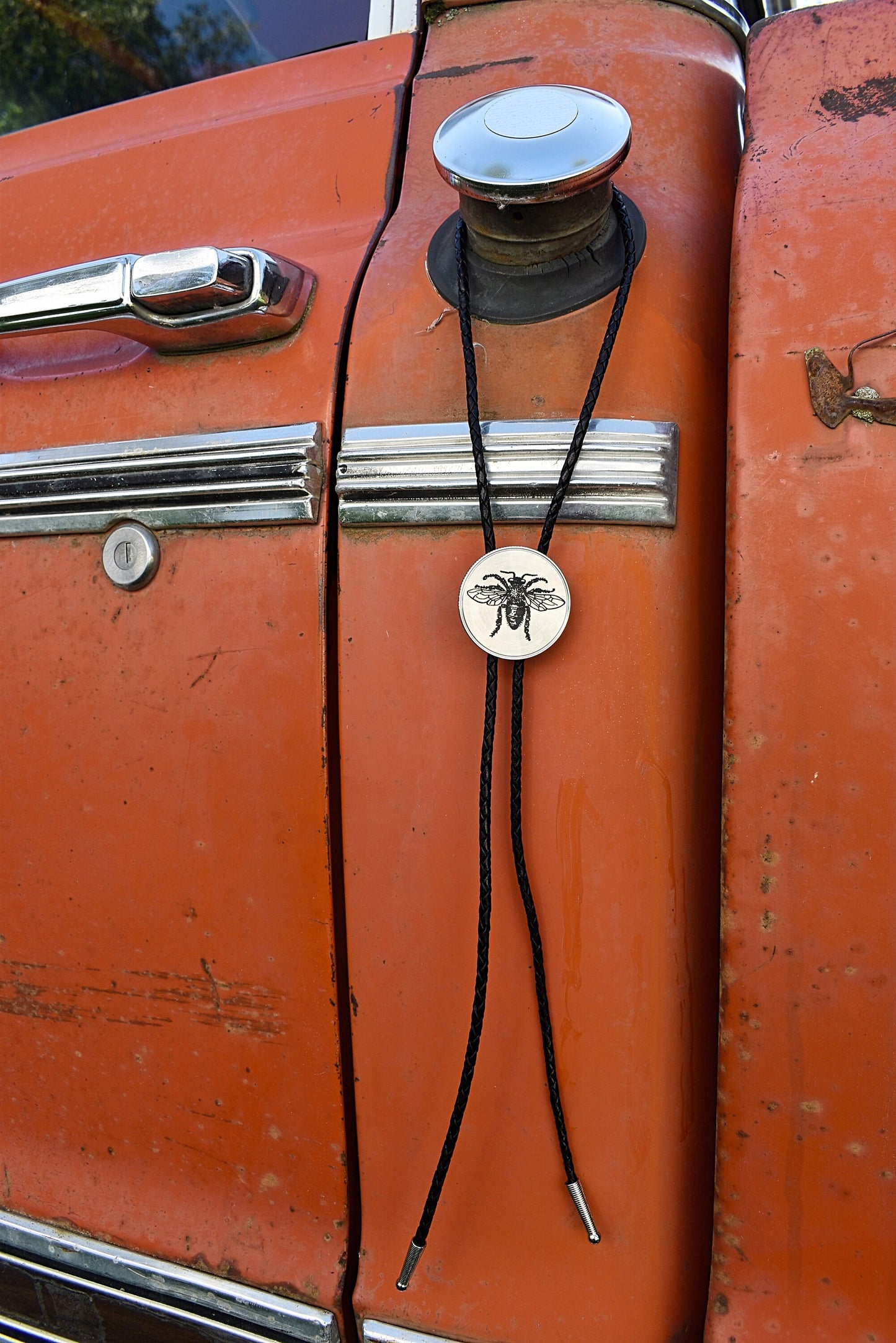 Honeybee Bolo Tie