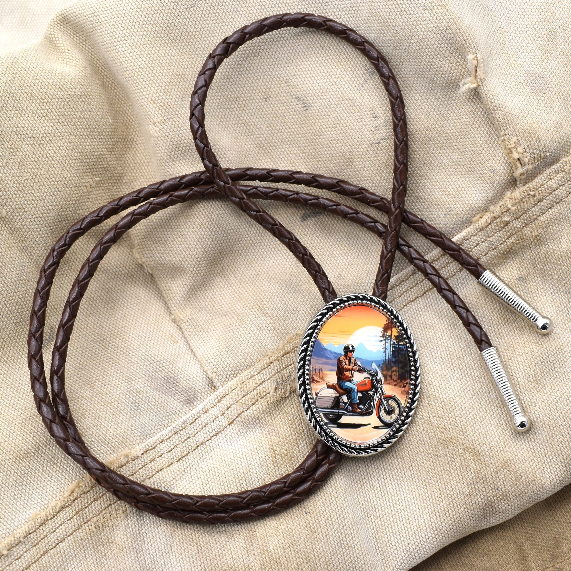 bola string bolo tie,harley necklace,harley davidson gear,leather biker jacket,jacket pin,yamaha suzuki,norton BMW bike,bolo tie for man,mens bolo tie,harley davidson bolo,motorcycle bolo tie,biker bolo tie,harley belt buckle