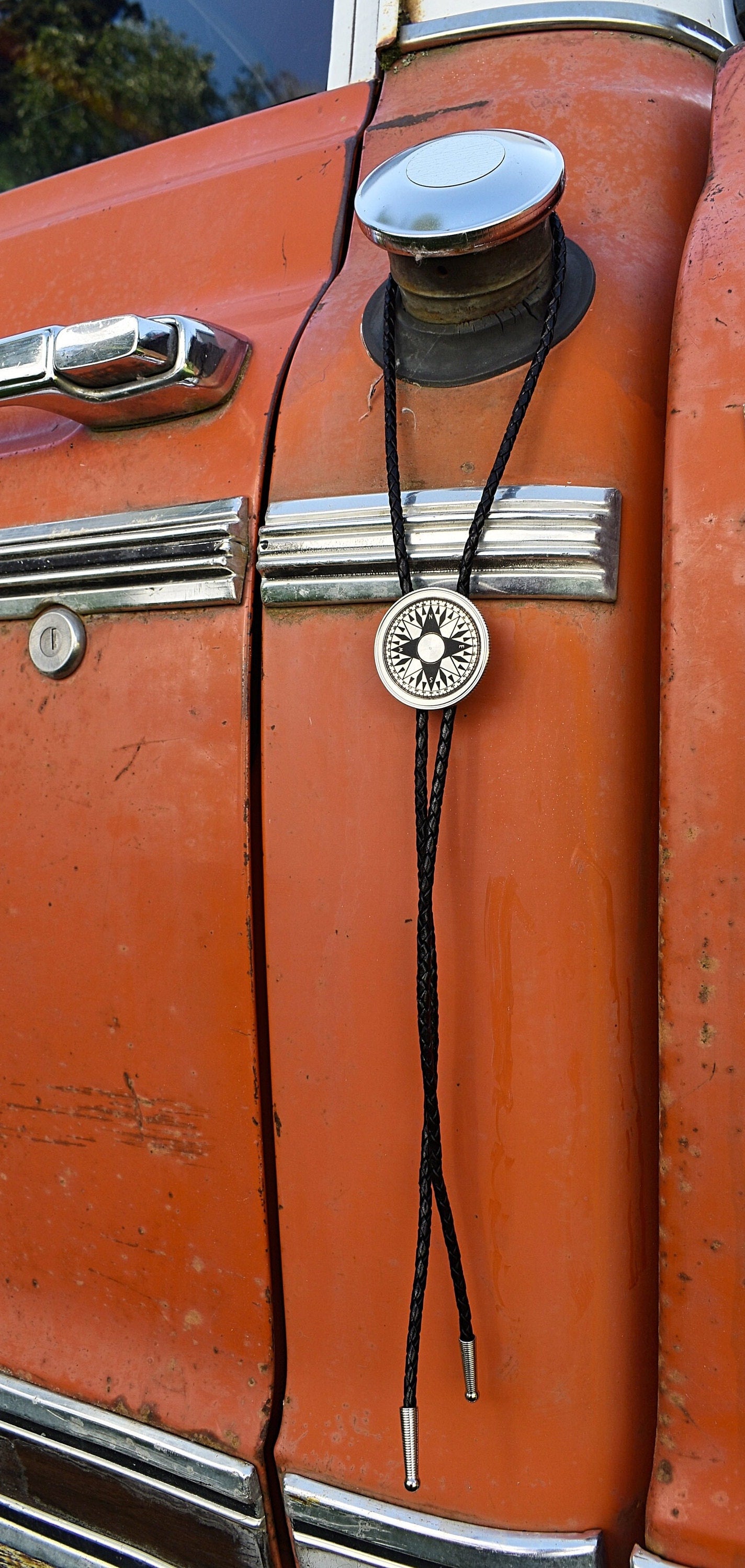 Compass Bolo Tie