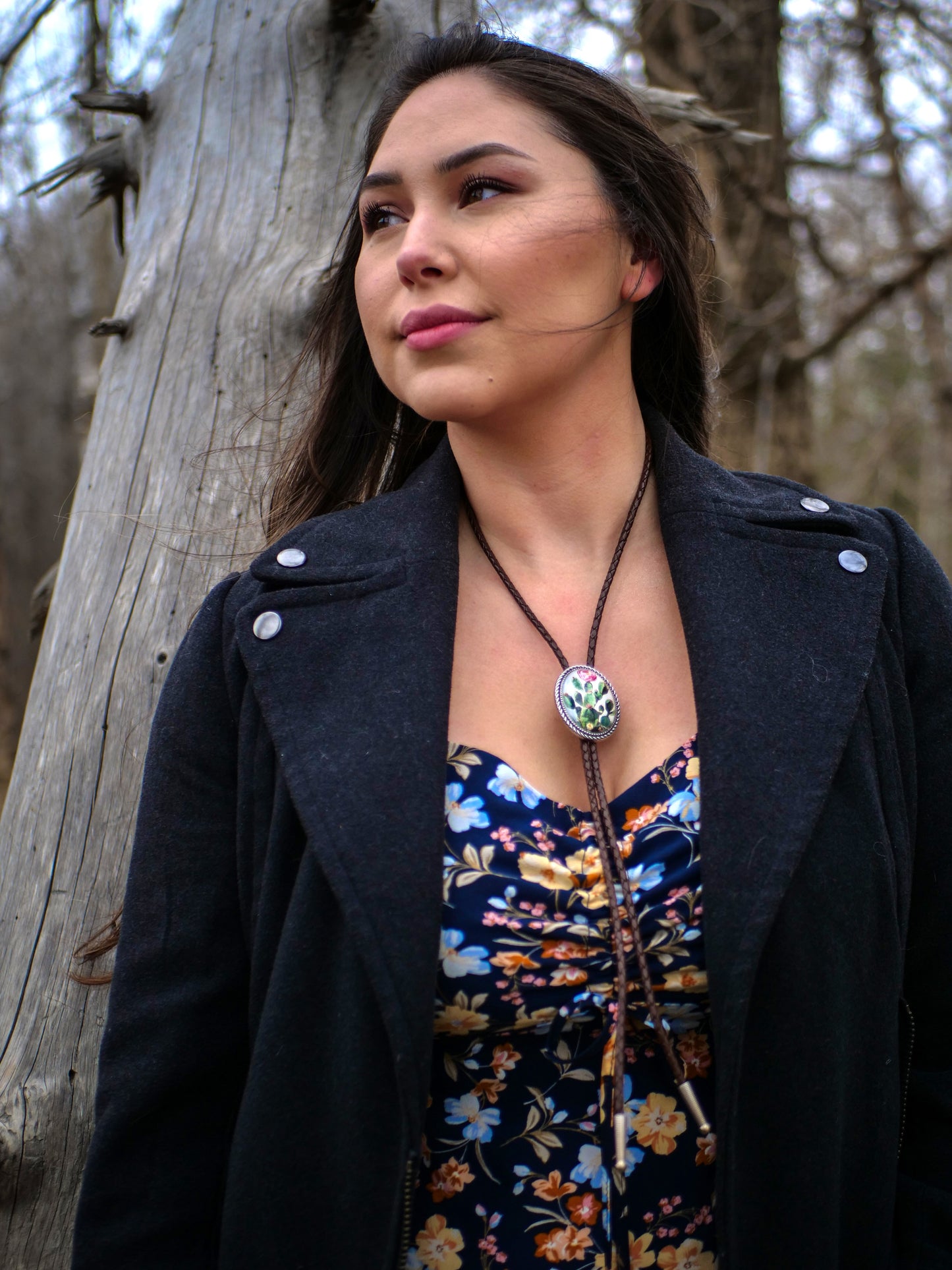 Women's Bolo Tie | Western Desert Rose Cactus Flower Country Girl Bola Tie Lariat Necklace